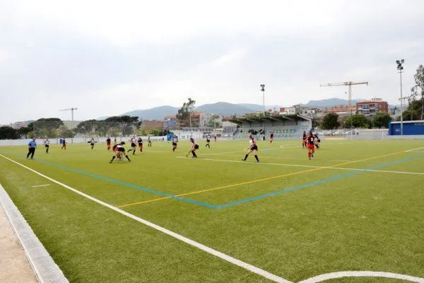 Camp Esportiu Municipal Els Canyars - centro deportivo en Castelldefels