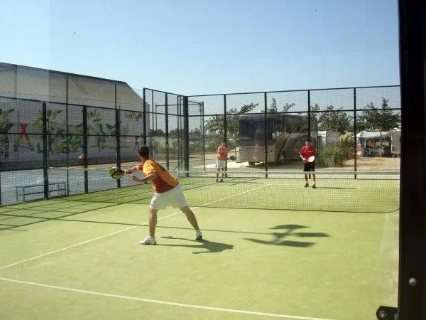 Camping Almafra Resort Benidorm - centro deportivo en Benidorm