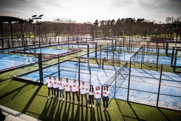 Catalunya Pàdel Club - centro deportivo en Santa Perpetua de Mogoda