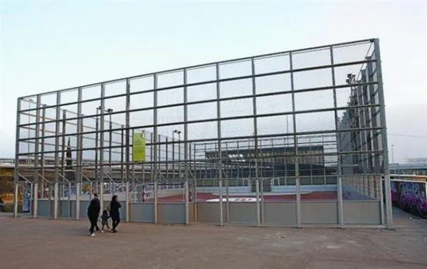 Cem La Llosa Bon Pastor - centro deportivo en Barcelona