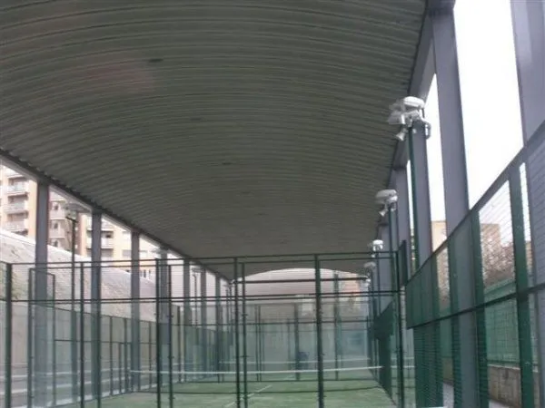 Centro Deportivo Municipal Delicias Bombarda - centro deportivo en Zaragoza