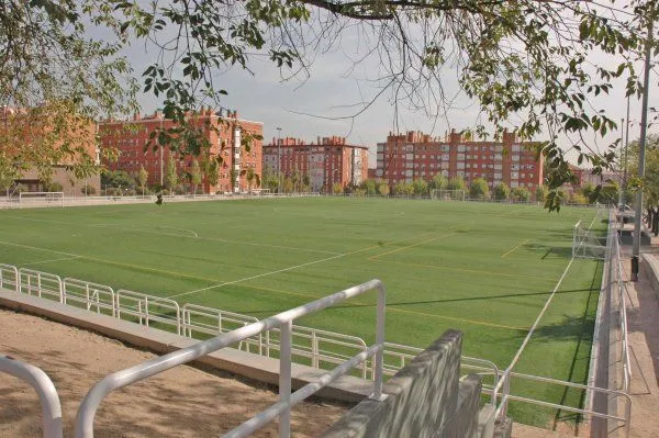 Centro Deportivo Municipal Félix Rubio - centro deportivo en Madrid