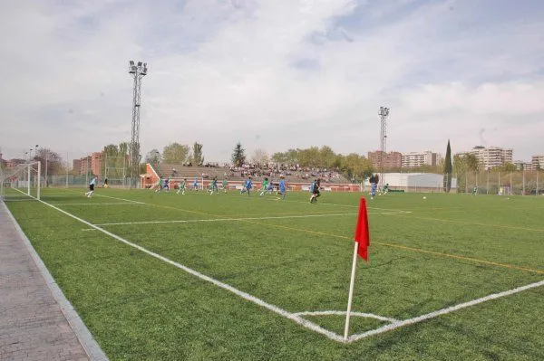 Centro Deportivo Municipal La Masó - centro deportivo en Madrid