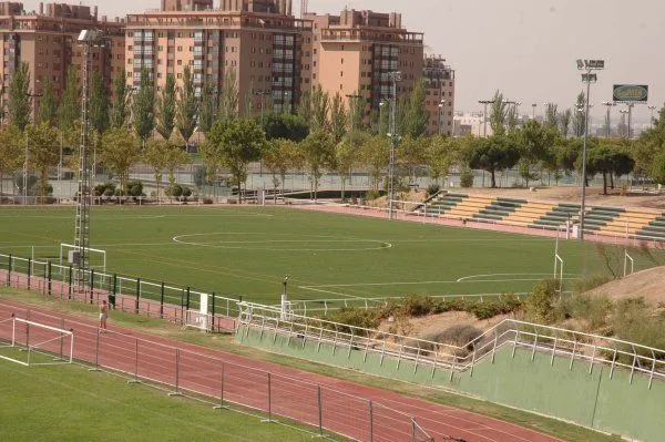 Centro Deportivo Municipal Palomeras - centro deportivo en Madrid