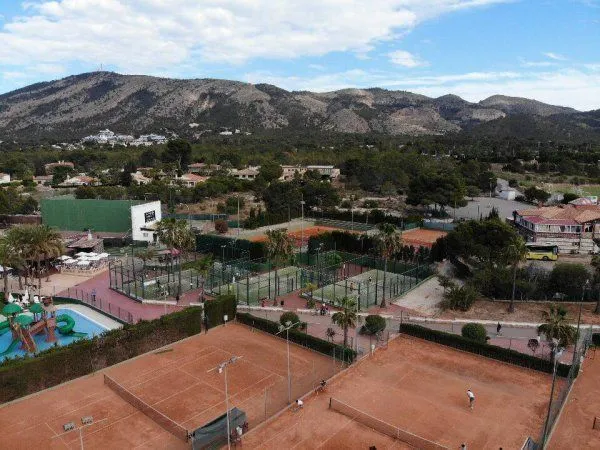 Ch2 La Marina - centro deportivo en Benidorm