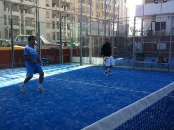 Club De Pádel Los Boliches - centro deportivo en Fuengirola