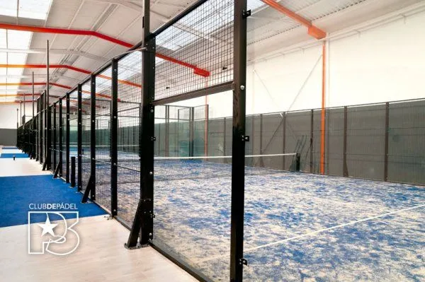 Club De Pádel P3 - centro deportivo en Gijón