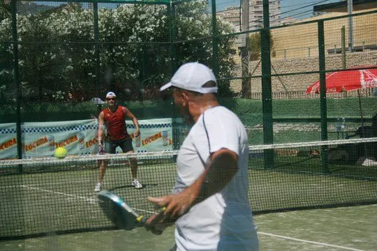 Club De Padel Punto De Encuentro - centro deportivo en Benidorm