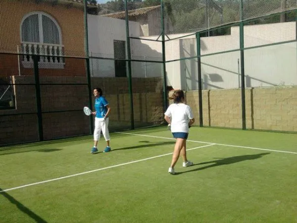 Club De Padel Sa Fontseca - centro deportivo en Bunyola
