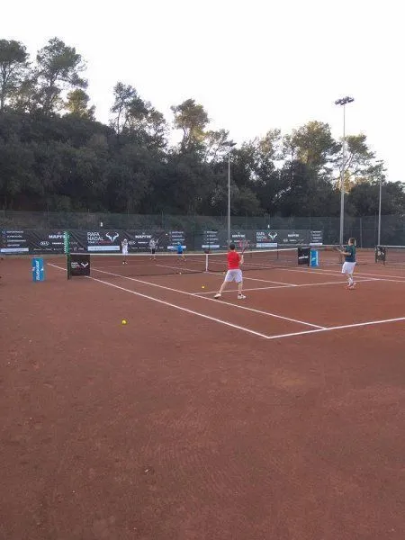 Club De Tenis Gandía - centro deportivo en Gandia