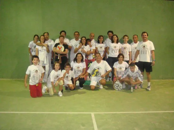 Club De Tenis Y Pádel Lolino - centro deportivo en Mérida