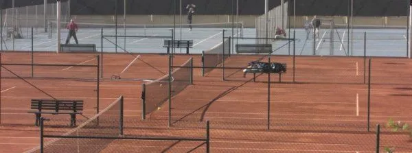 Club De Tennis I Pàdel Cem Olímpia - centro deportivo en Barcelona