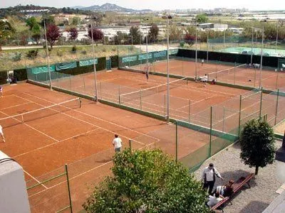 Club De Tennis Malgrat - centro deportivo en Malgrat de Mar