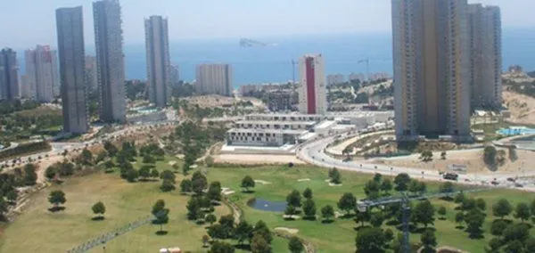 Club Las Rejas Golf Benidorm - centro deportivo en Benidorm