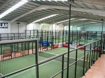 Club Padel El Viñal - centro deportivo en Villares de la Reina