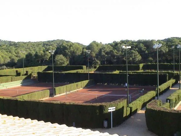 Club Tennis Llafranc - centro deportivo en Palafrugell