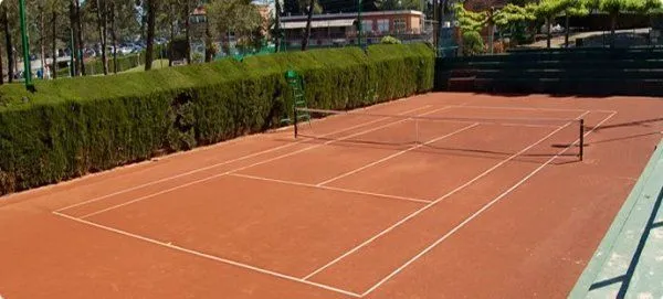 Club Tennis Natació Sant Cugat - centro deportivo en Sant Cugat del Vallés