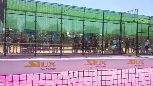 Complejo Alcántara - centro deportivo en Badajoz