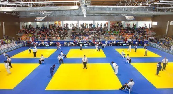 Complejo Deportivo Formentera - centro deportivo en Formentera