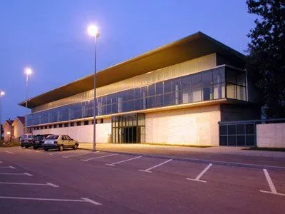 Complejo Deportivo Guillermo Cortés - centro deportivo en Santander