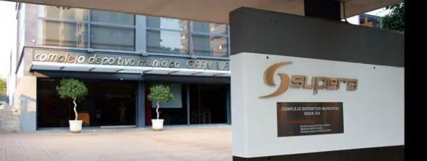 Complejo Deportivo Municipal Supera Gran Vía - centro deportivo en Alacant