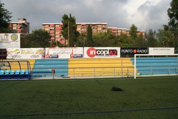 Complex Esportiu Municipal Guineueta - centro deportivo en Barcelona