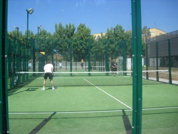 Duet Sports Cem Can Zam - centro deportivo en Santa Coloma de Gramenet
