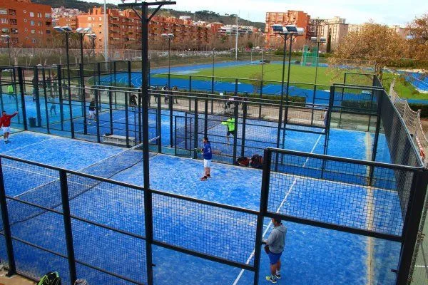 Fes Pádel Can Dragó - centro deportivo en Barcelona