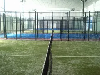 Four Pádel - centro deportivo en Albolote