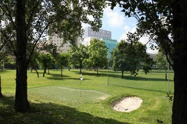 Golf Can Drago Pitch & Putt - centro deportivo en Barcelona
