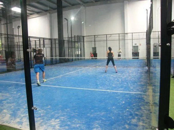 Indoor Padel Vic - centro deportivo en Vic