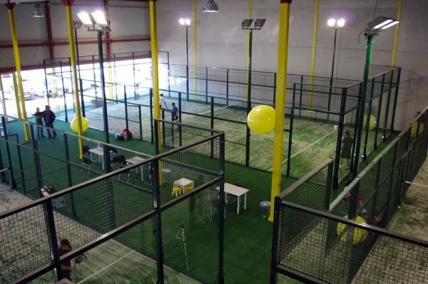 Lemon Sport Padel - centro deportivo en Santomera