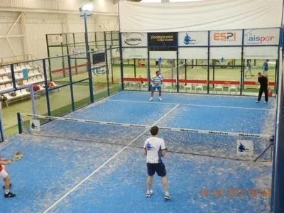 Mancha Padel - centro deportivo en Tomelloso