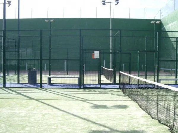 Optima Sport Club - centro deportivo en Domeño