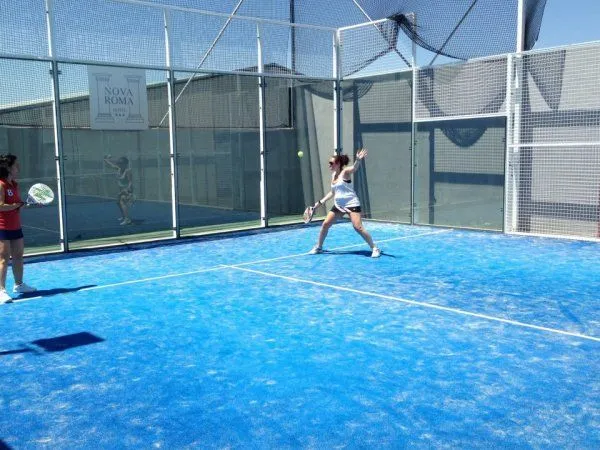 Padel Center Emérita Augusta - centro deportivo en Mérida