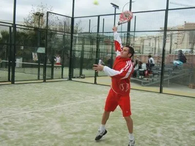 Padel Club Motril - centro deportivo en Motril