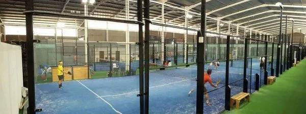 Padel Factory Son Castelló Indoor Club - centro deportivo en Palma de Mallorca