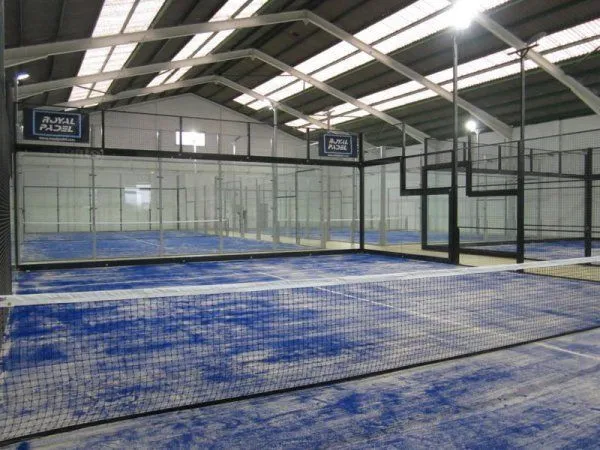 Padel Indoor Castellbisbal - centro deportivo en Castellbisbal