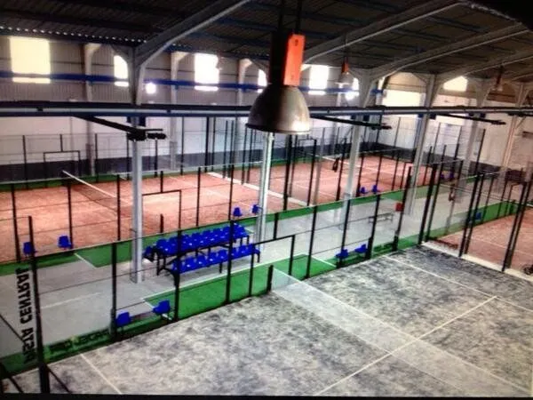 Padel Indoor Fernan Nuñez - centro deportivo en Córdoba