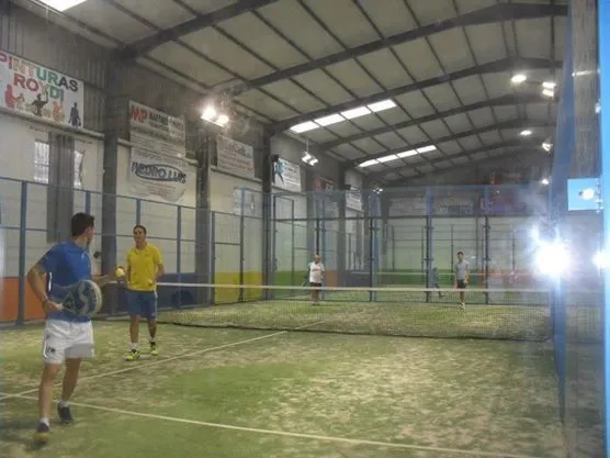 Padel Indoor Lorca - centro deportivo en Lorca