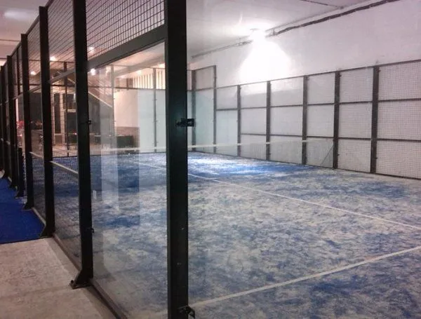 Padel Indoor Sitges - centro deportivo en Sitges