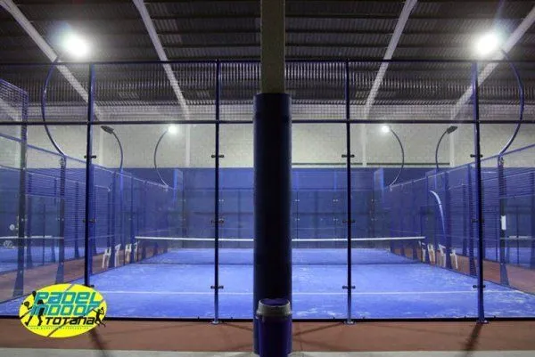 Pádel Indoor Totana - centro deportivo en Totana