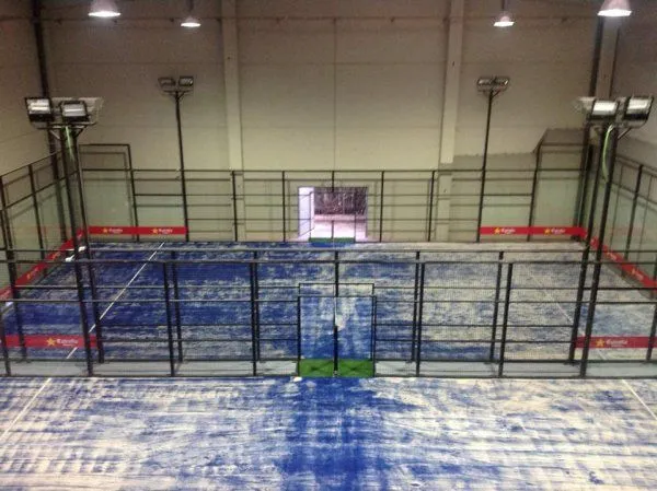 Padel Indoor Vedat - centro deportivo en Torrent