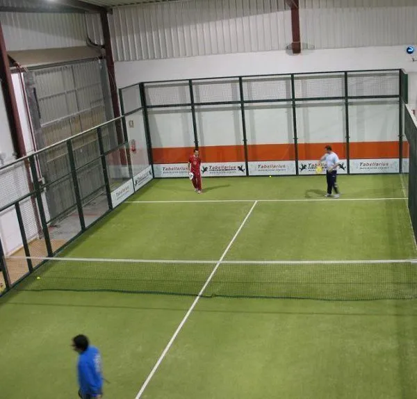 Padel Plus - centro deportivo en Culleredo