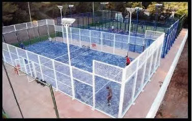 Pádel Punt Groc - centro deportivo en Santa Eulalia del Río