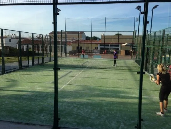 Padel Sa Caleta - centro deportivo en Ciutadella de Menorca