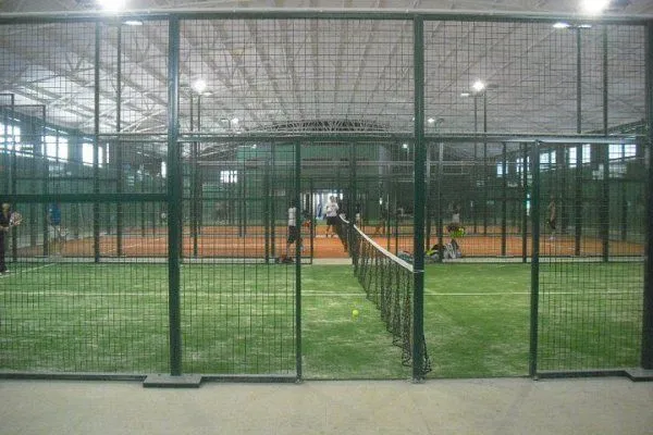 Padel Torrent - Torrente - centro deportivo en Torrent