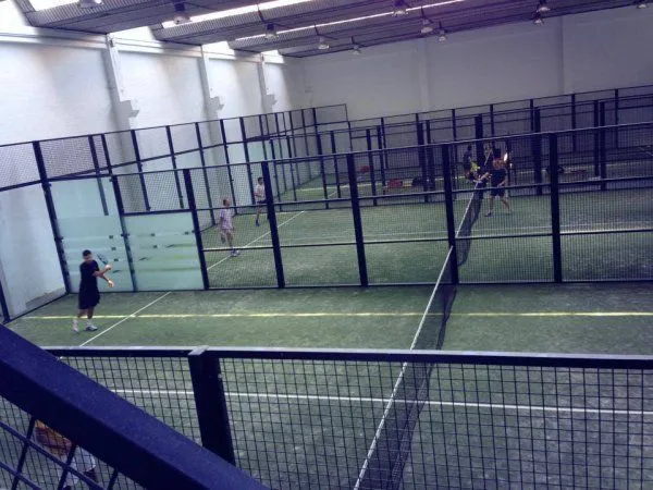 Padel Urban And Fitness - centro deportivo en Vigo