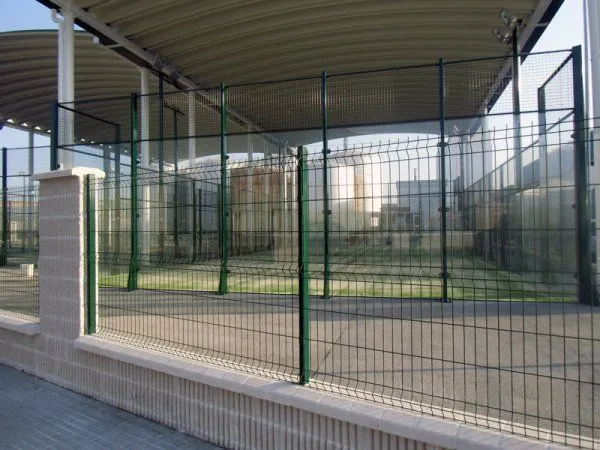 Pádel Zona Franca Cádiz - centro deportivo en Cádiz