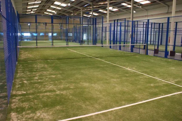 Padelpoint Indoor - centro deportivo en Beniparrell